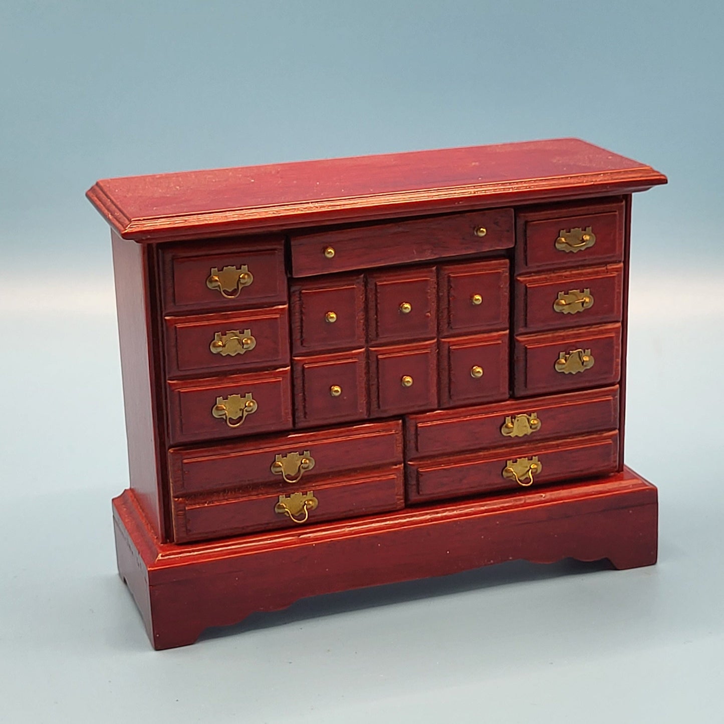 Mahogany Trinket Dresser - 1/12 Scale Dollhouse Miniature