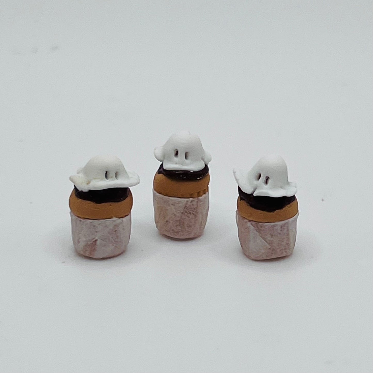 3 Ghost Cupcakes - 1/12 Scale Dollhouse Miniature