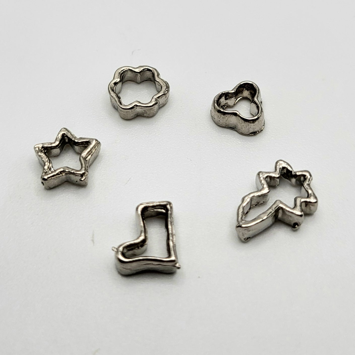 Cookie Cutters - Metal  Set of 5 - 1/12 Scale Dollhouse Miniature