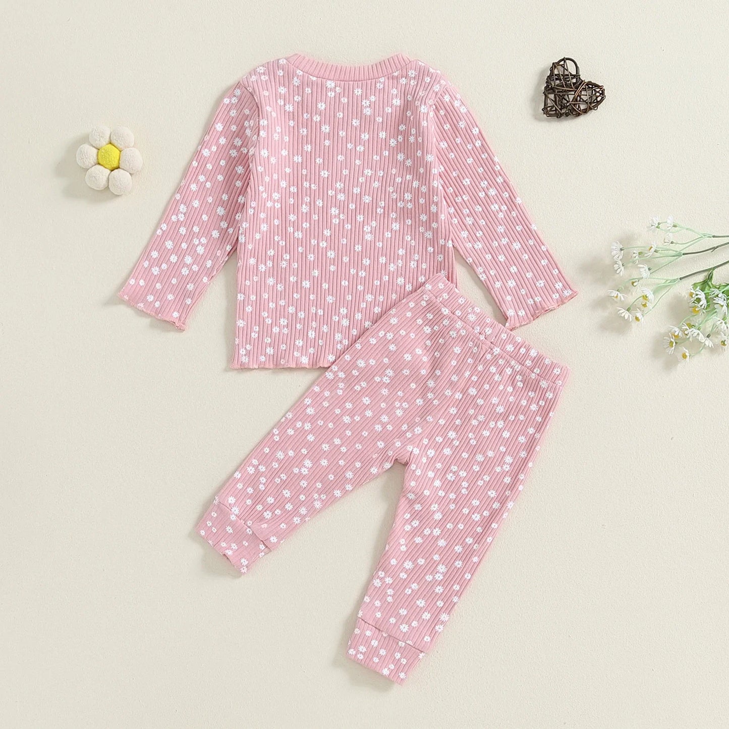 WHITE FLOWERS Lounge Outfit