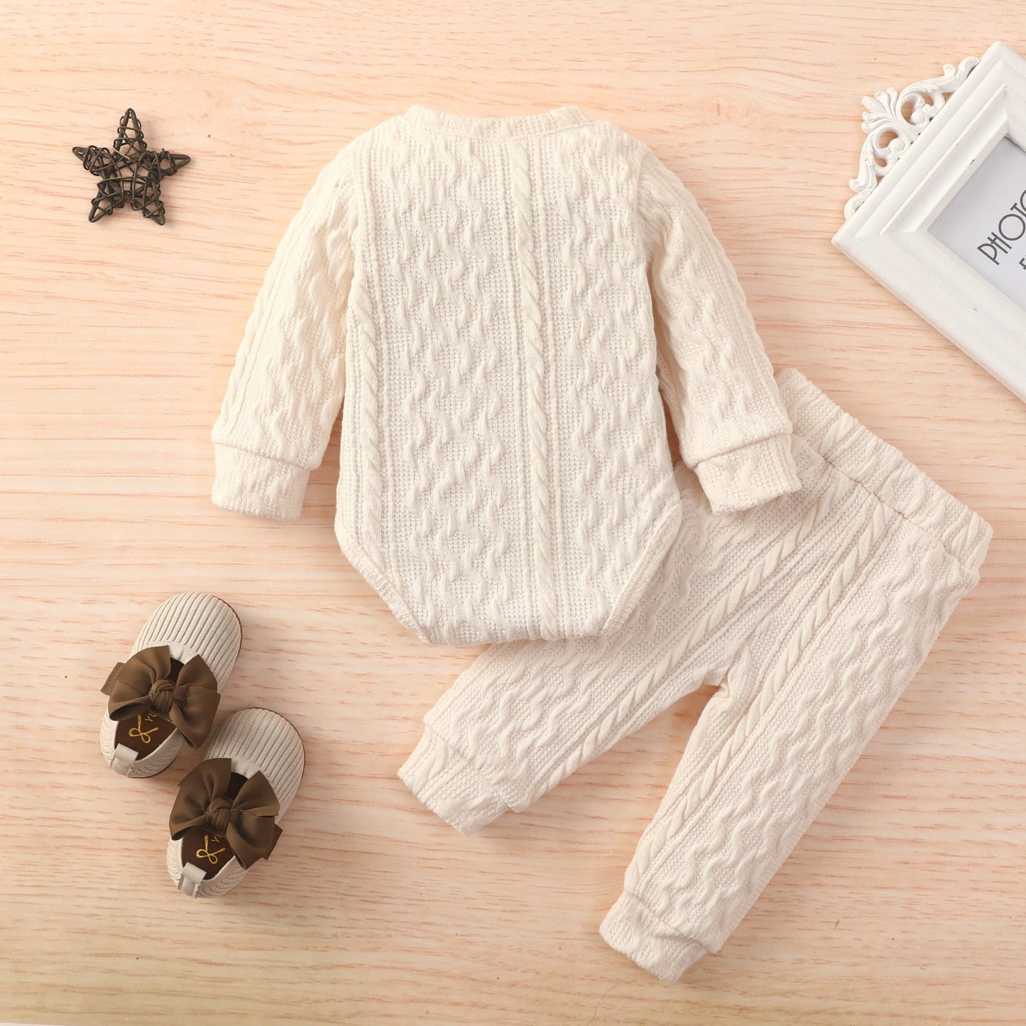 PERRY Knitted Outfit