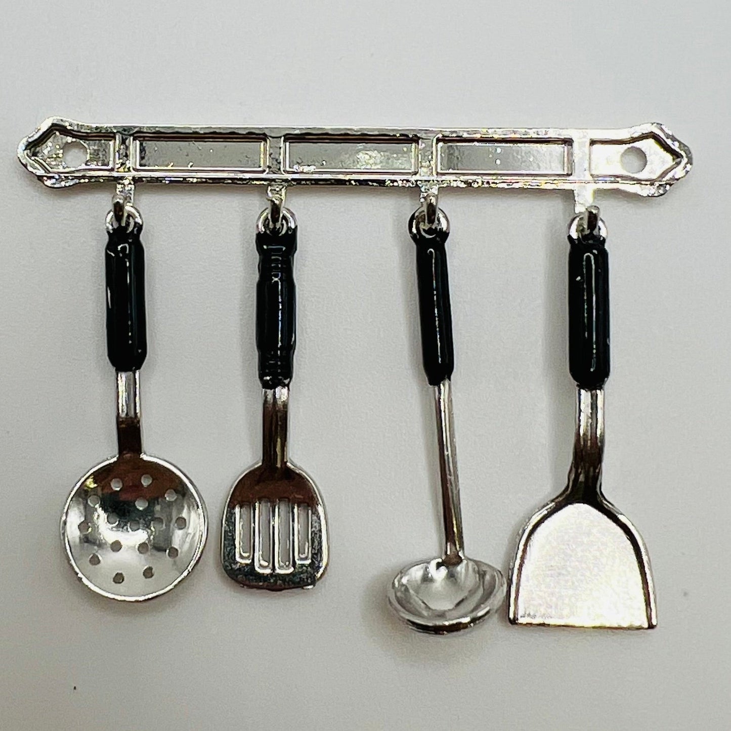 Metal Utensils with Rack - 1/12 Scale Miniature