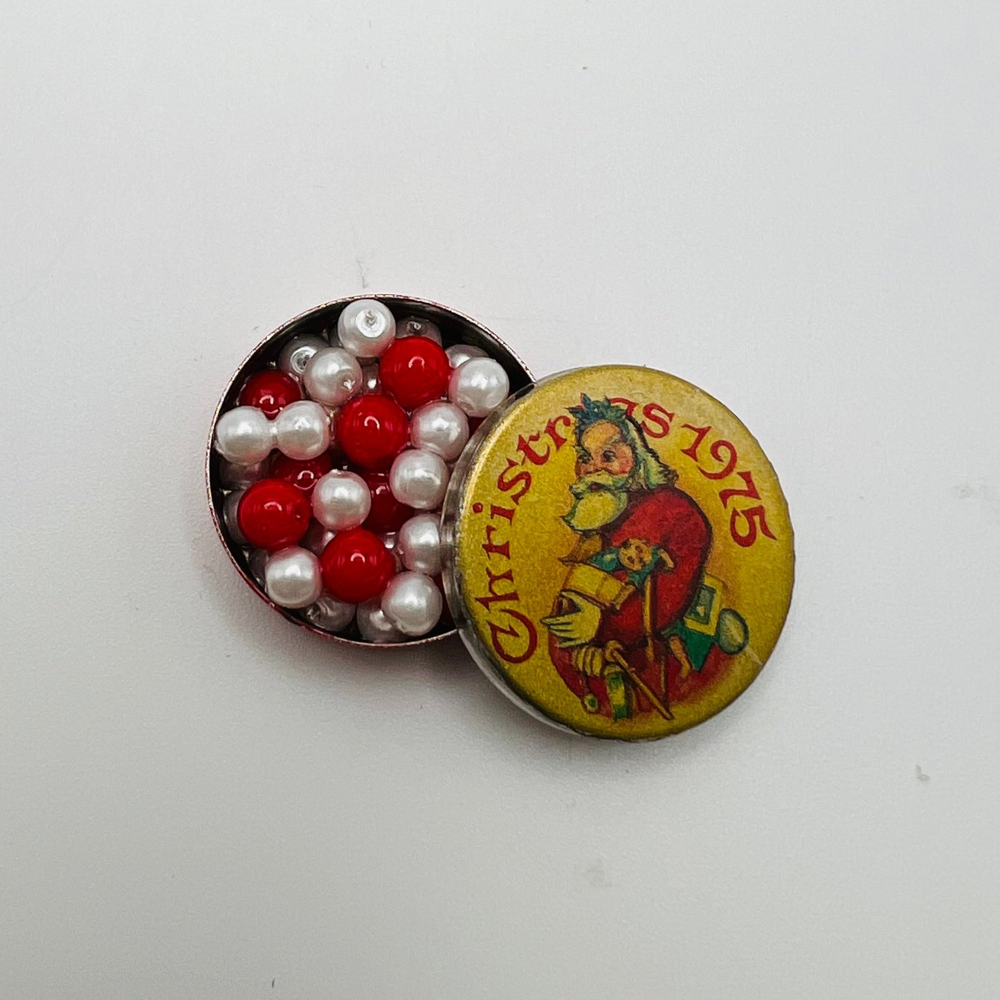 Round Metal Christmas Tin - 1/12 Scale Dollhouse Miniature