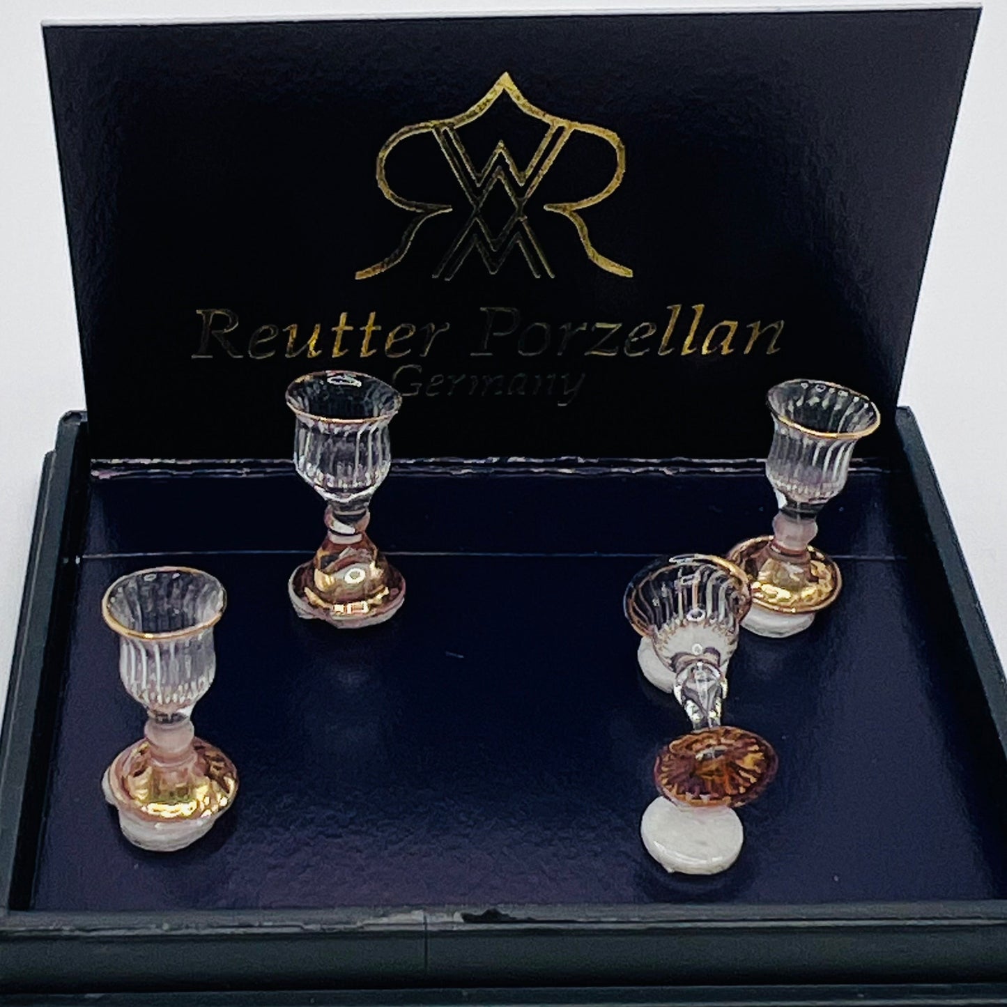 Reutter Victorian Wine Glasses - 1/2 Scale Dollhouse Miniature
