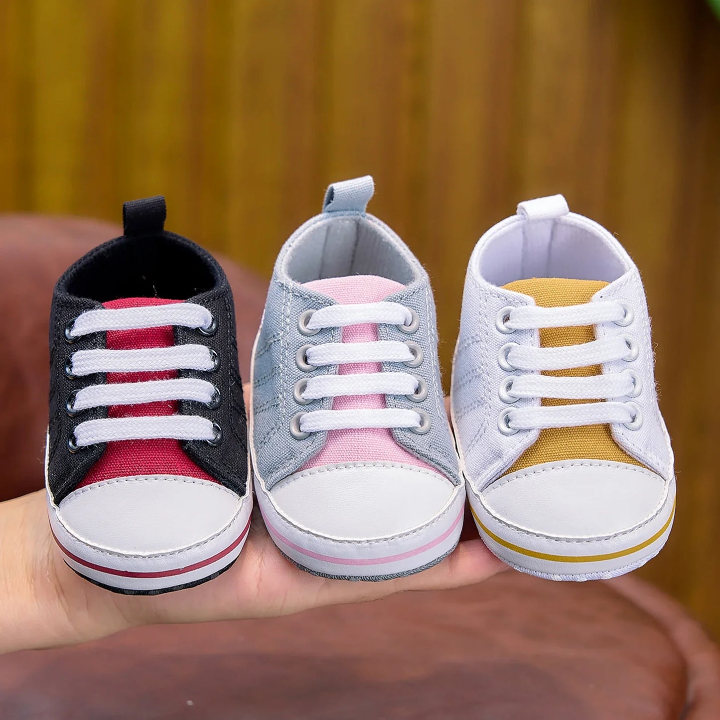 MOLLY Sneakers