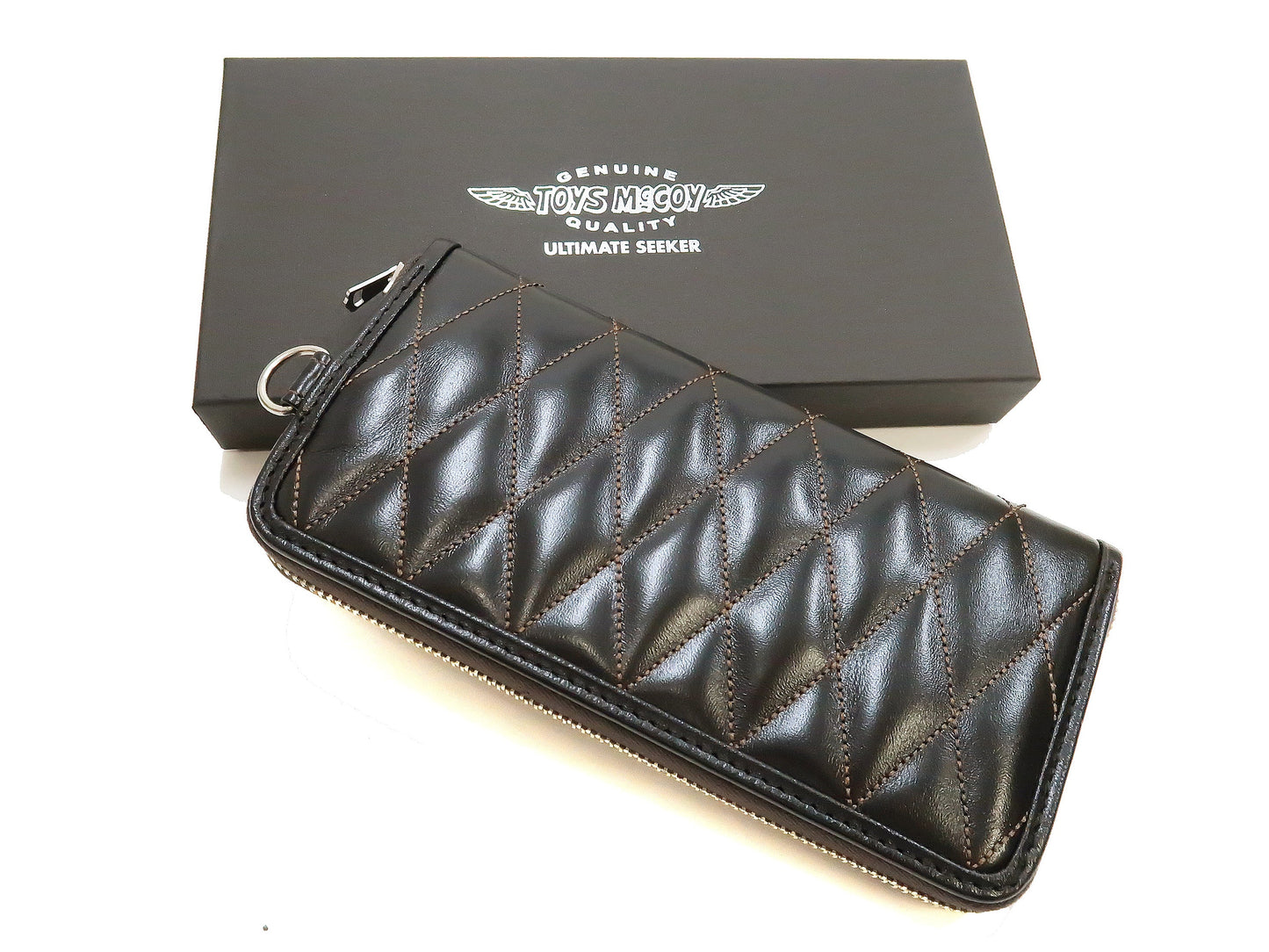 TOYS McCOY Zip-Around Long Leather Wallet Men's Casual Quilted Horsehide Leather Wallet with Three-Sided Zip TMA2506 030 Black