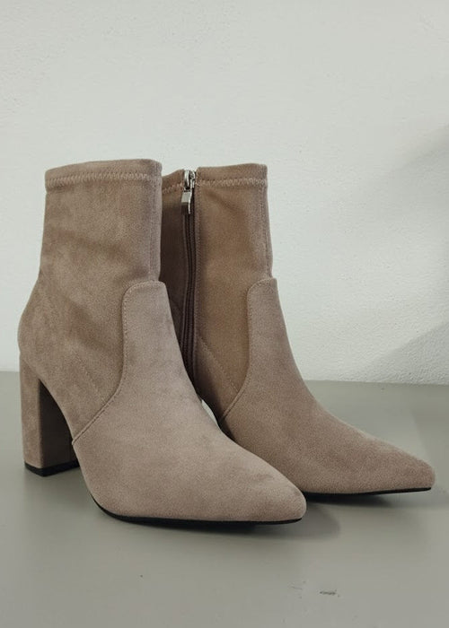 Maya Brown Block Heel Boots