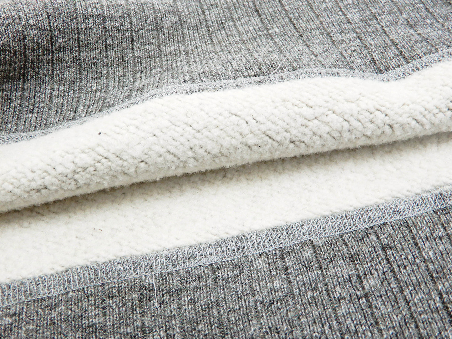 Whitesville Plain Sweatshirt Men's Loop-wheeled V-Insert Vintage Style WV67728 Heather-Gray